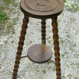 Tripod table with 2 vintage trays 1960 stool