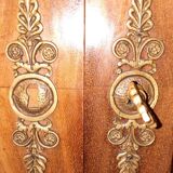 2-door mahogany empire style showcase