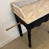 Black dressing table, white marble
