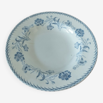 Plate Lunéville blueberry patterns