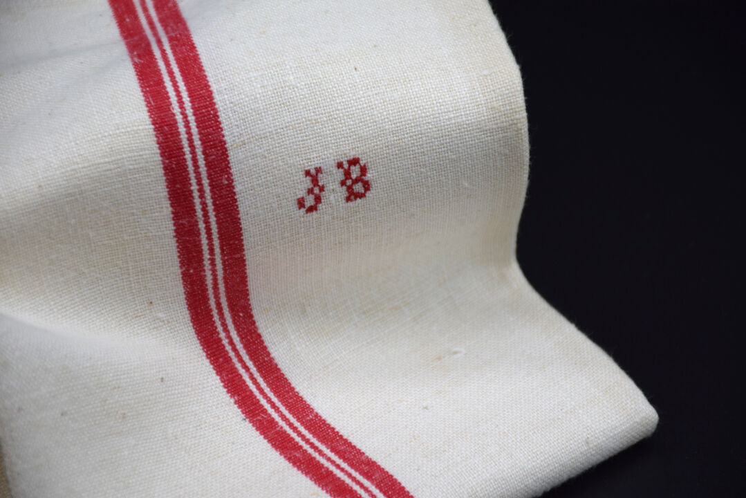 Old nineteenth tea towel