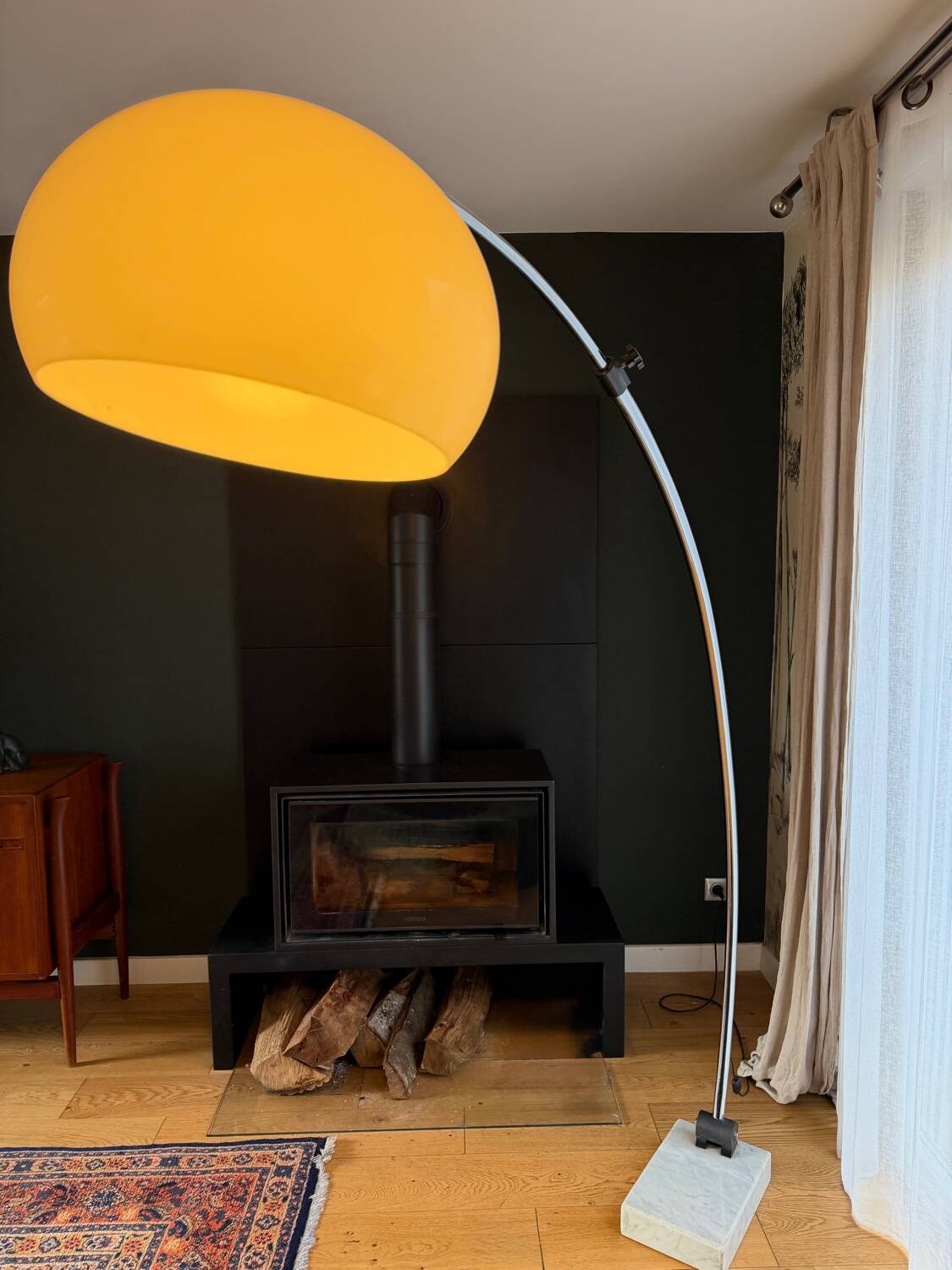Lampadaire à arc – dans le goût du modèle Arco