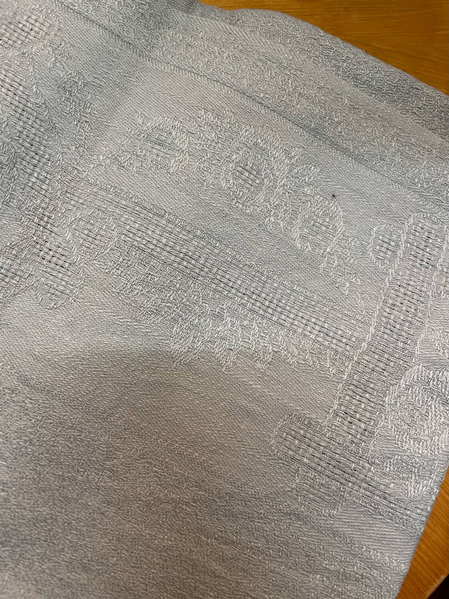 Lot de 4 serviettes anciennes grises monogrammes