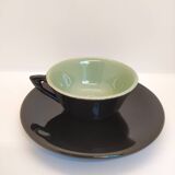 Set of 7 cups and saucers from the 50s.