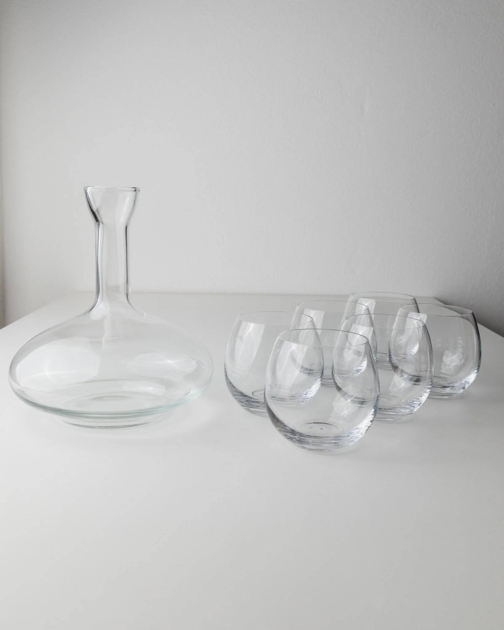 Vintage clear glass decanter set with 6 round wine glasses - Italian 1980s timeless design, elegant table décor
