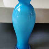 Stylish designer vase in Murano art glass. Embossed floral motif. Height 23 cm.