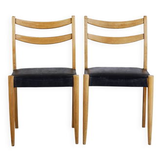 Paire de chaises scandinaves en teck et skaï, 1960
