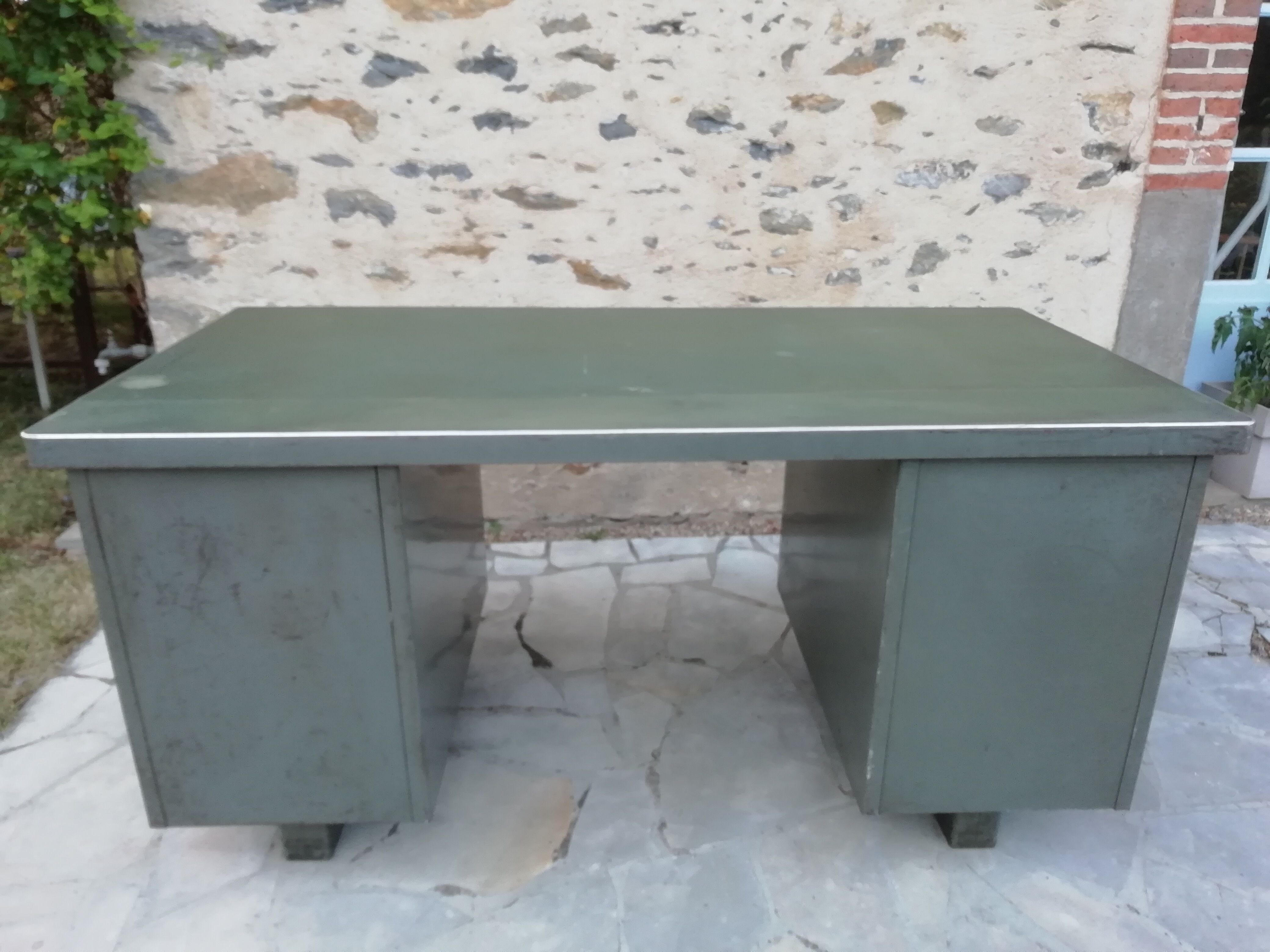 Strafor metal desk, 50-year-long chair