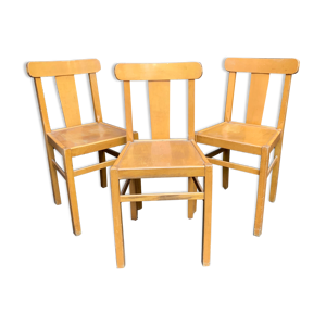 Suite de 3 chaises de bistrot