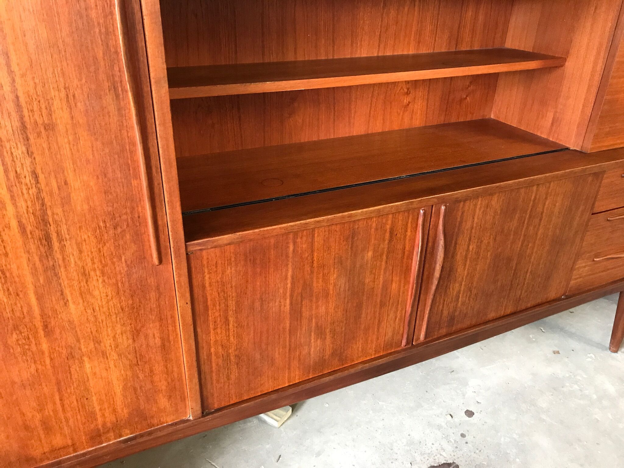 Enfilade vintage en teck scandinave