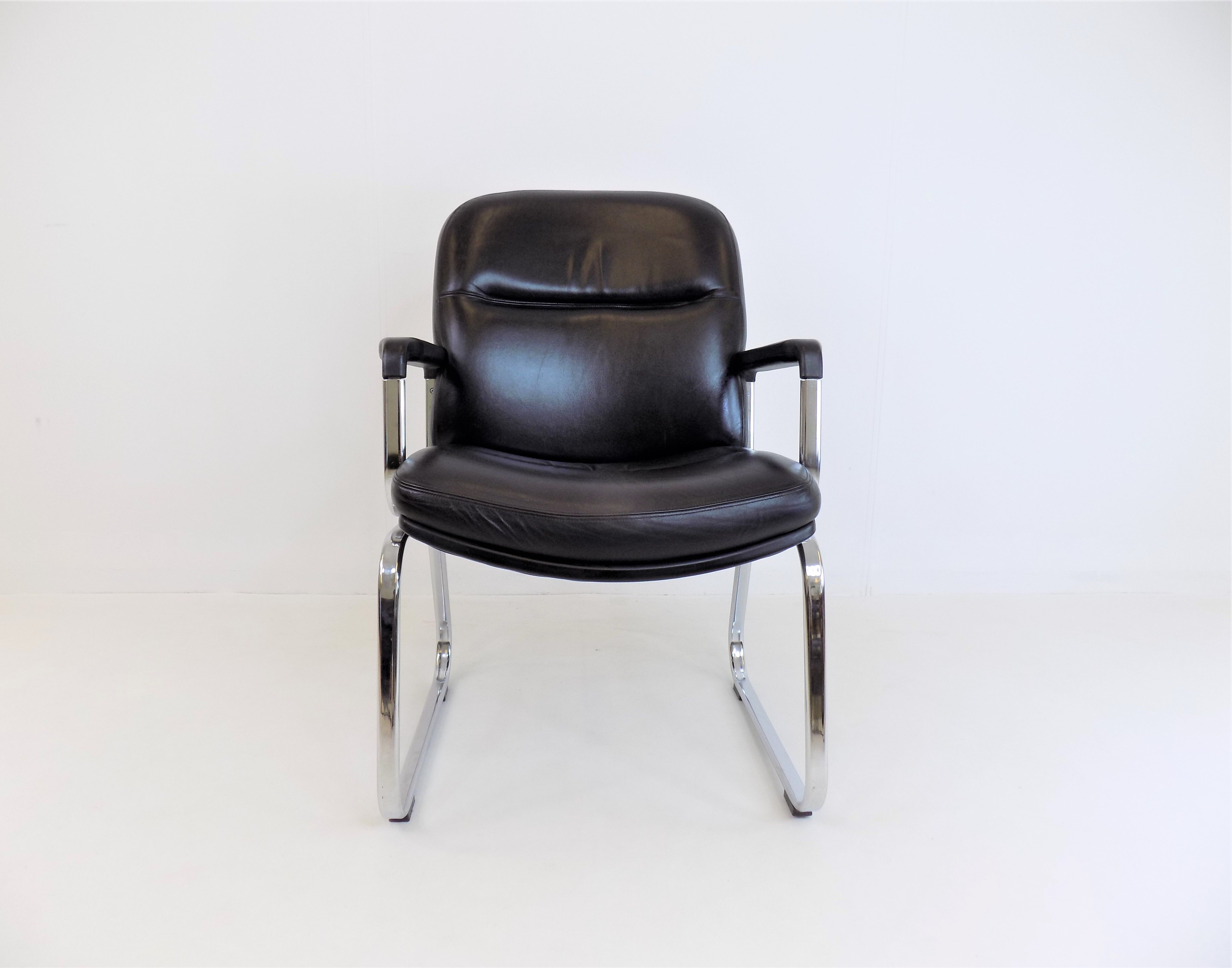 Set of 4 leather office chairs by Grahl