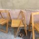 Série de 4 chaises pliantes en bois vintage