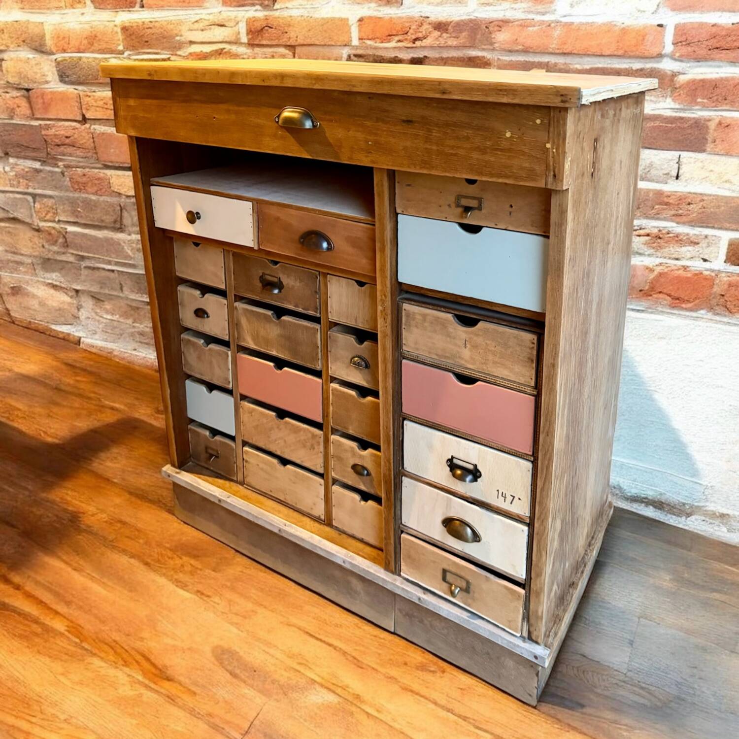 Workshop drawer unit