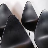 Set Of Four Dining Chairs Model 3110 Made In Black By Arne Jacobsen For Fritz Hansen From 2016s