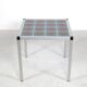 Table d'appoint vintage en métal au design danois avec des carreaux d'une belle couleur aqua fabriquée dans les années 1970. Le F
