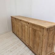 Buffet en chêne massif