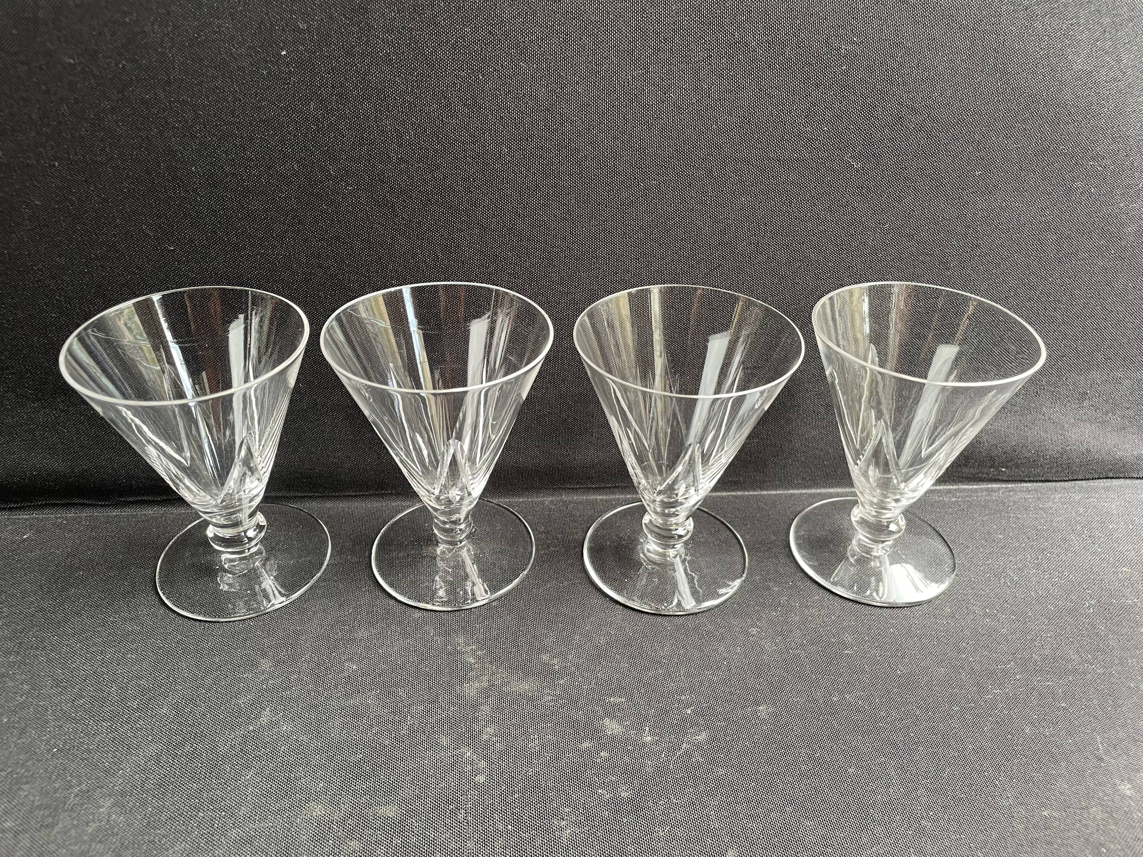 4 Wine glasses – Saint Louis Bossuet service size 10406