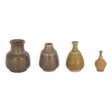 Petit Vase Mid-Century Scandinave Moderne de Collection en Grès Marron par Gunnar Borg, Set de 4