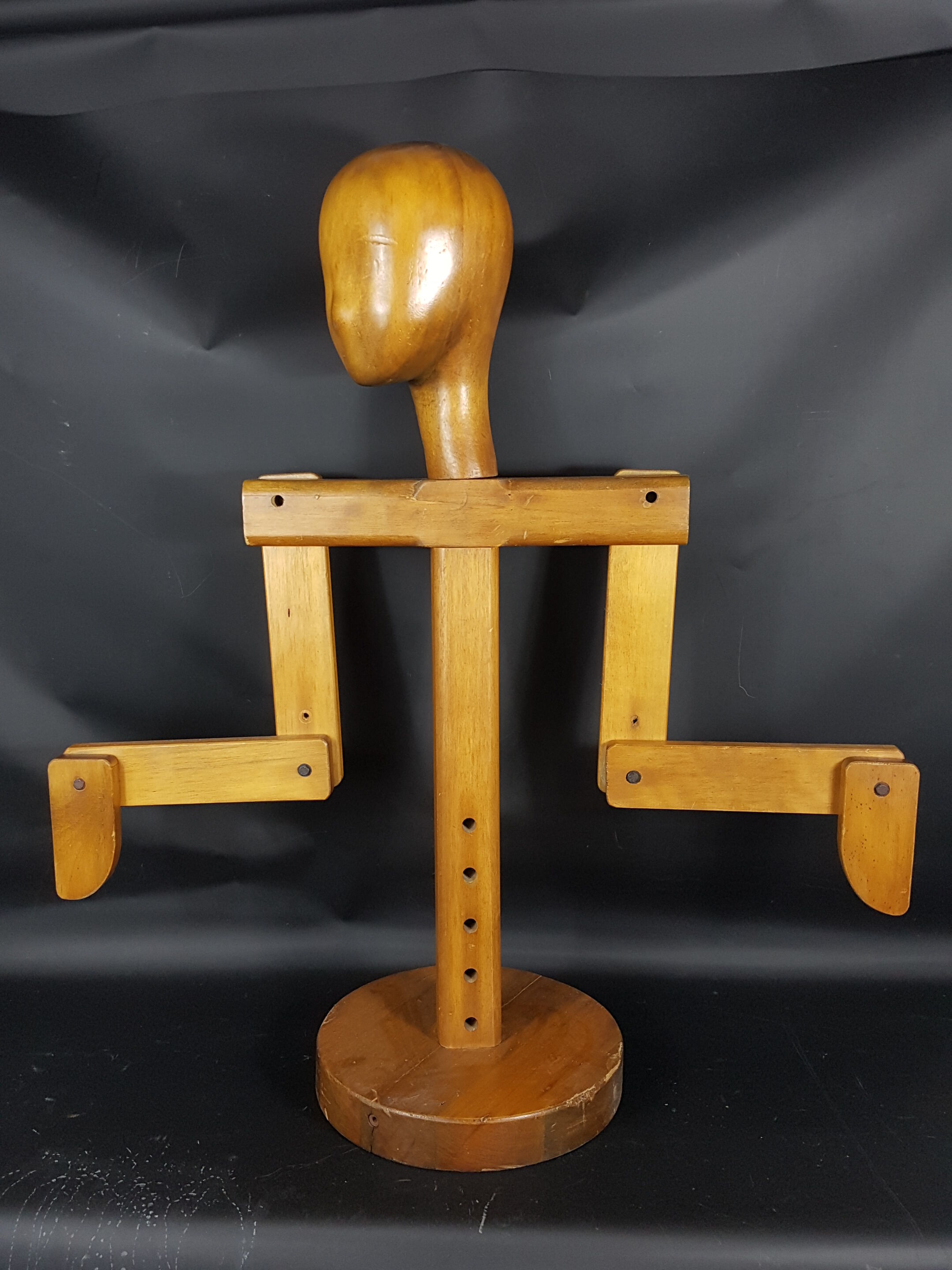 Model for vintage wooden shirt 50/60