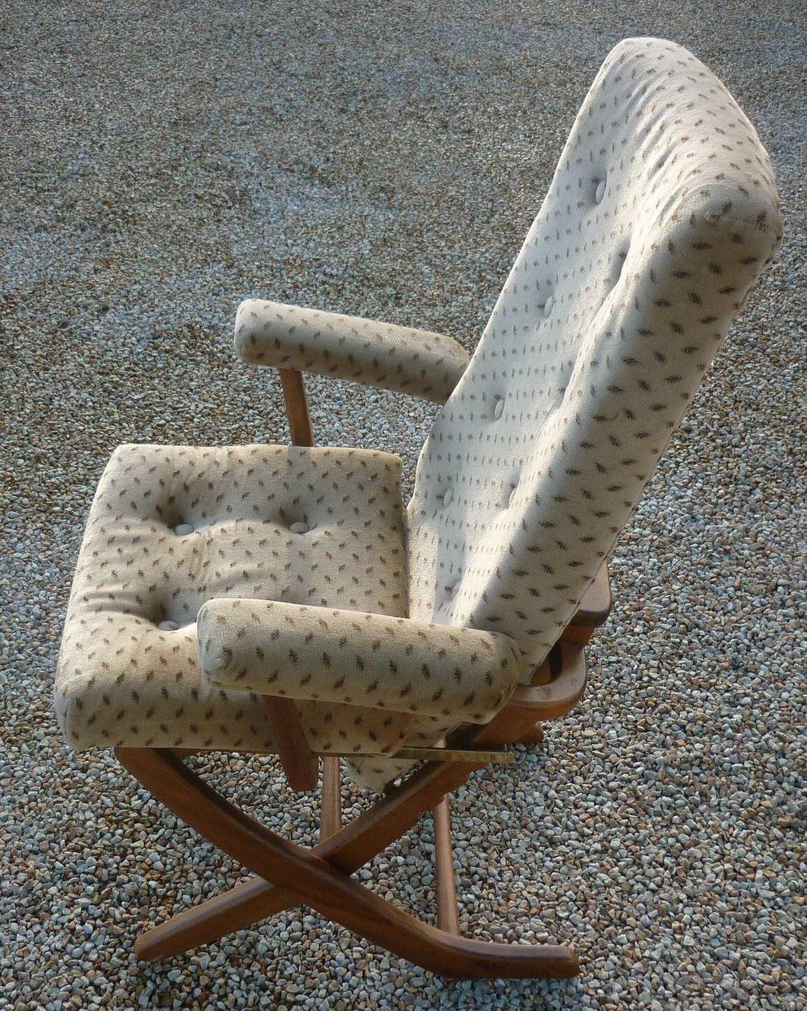 Armchair POLY_X, relax from the 50s