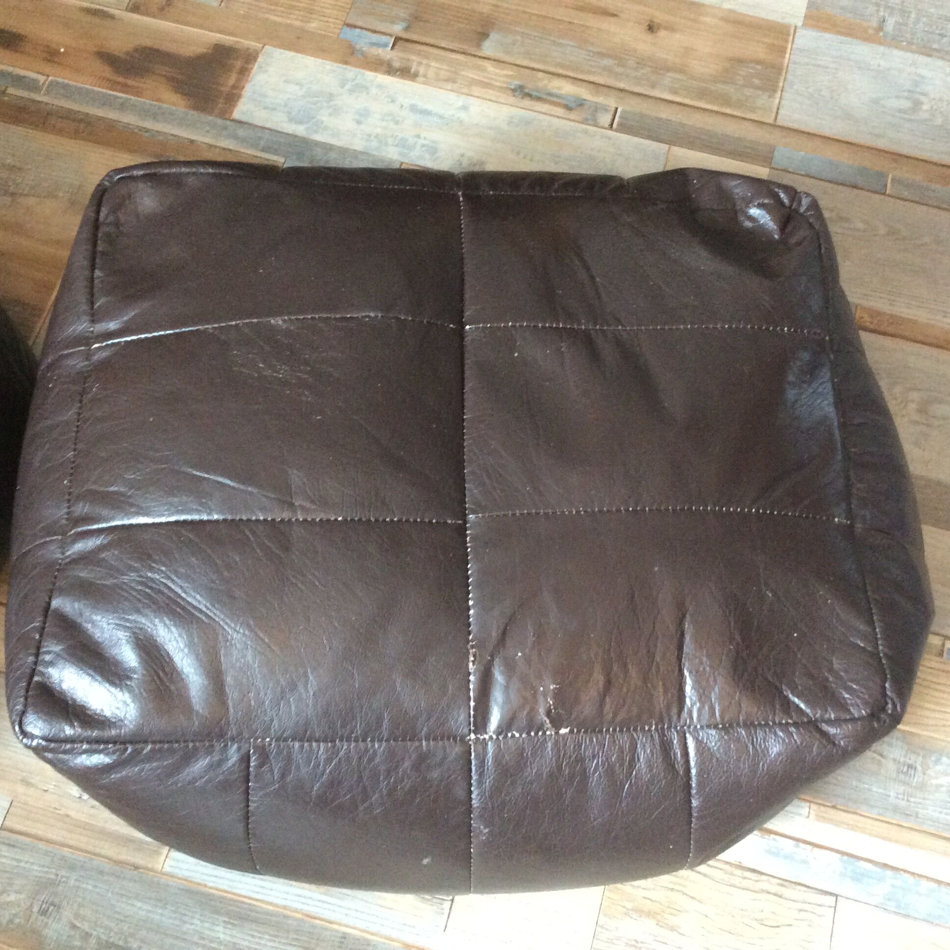 Set of the 70s sofa with heater and its 2 beanbags