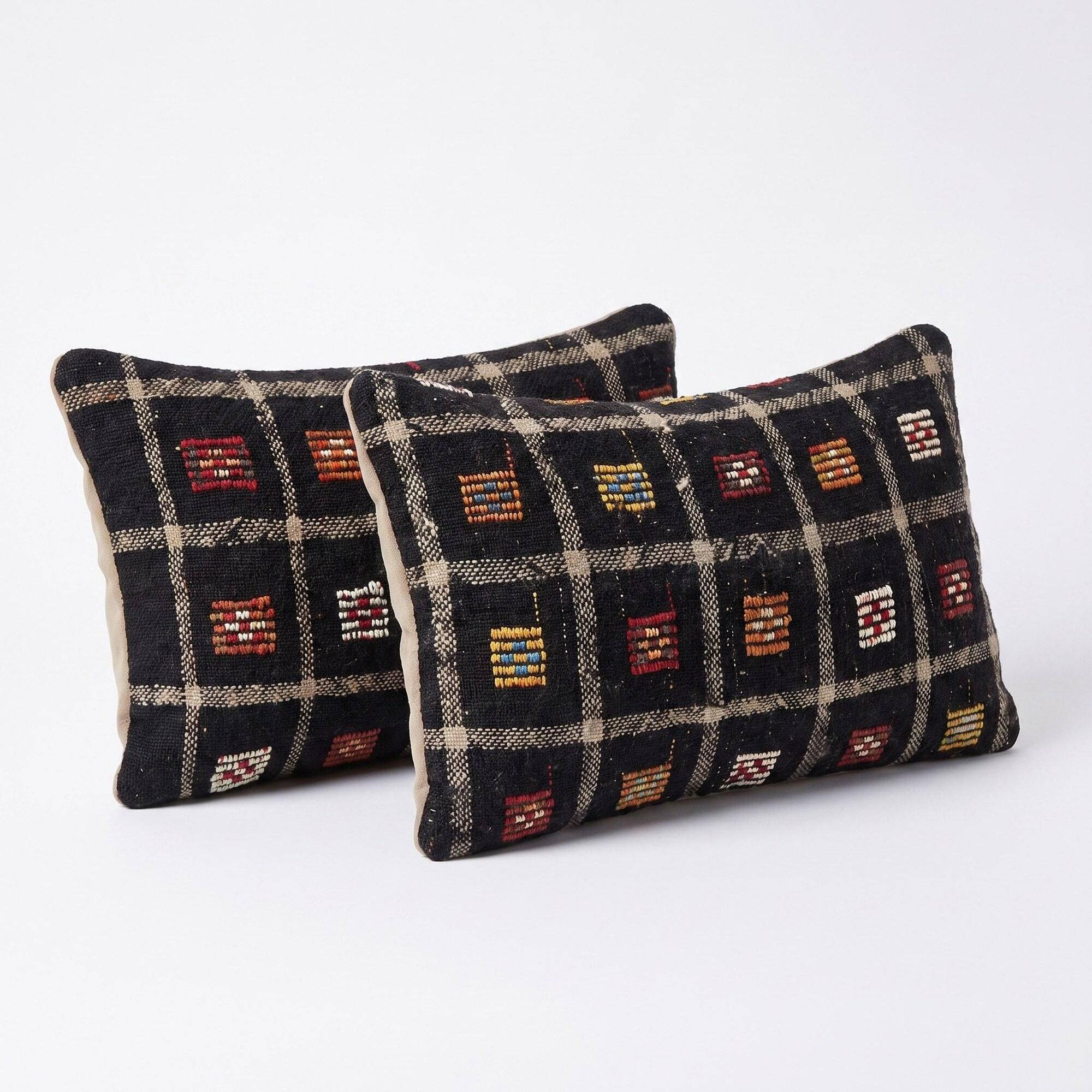 Set of 2 vintage kilim cushion covers 41x61 cm