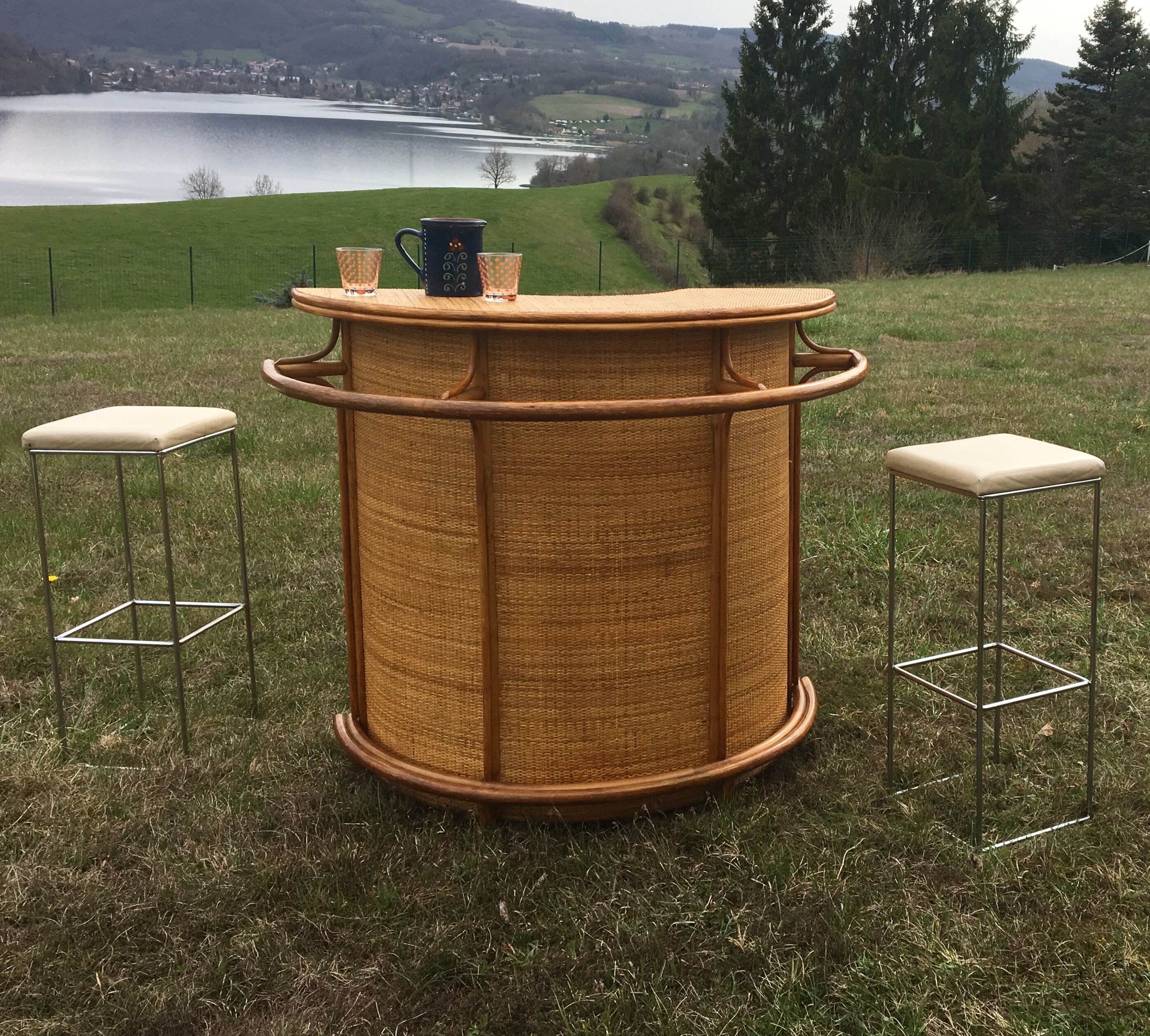 Rattan bar 70s