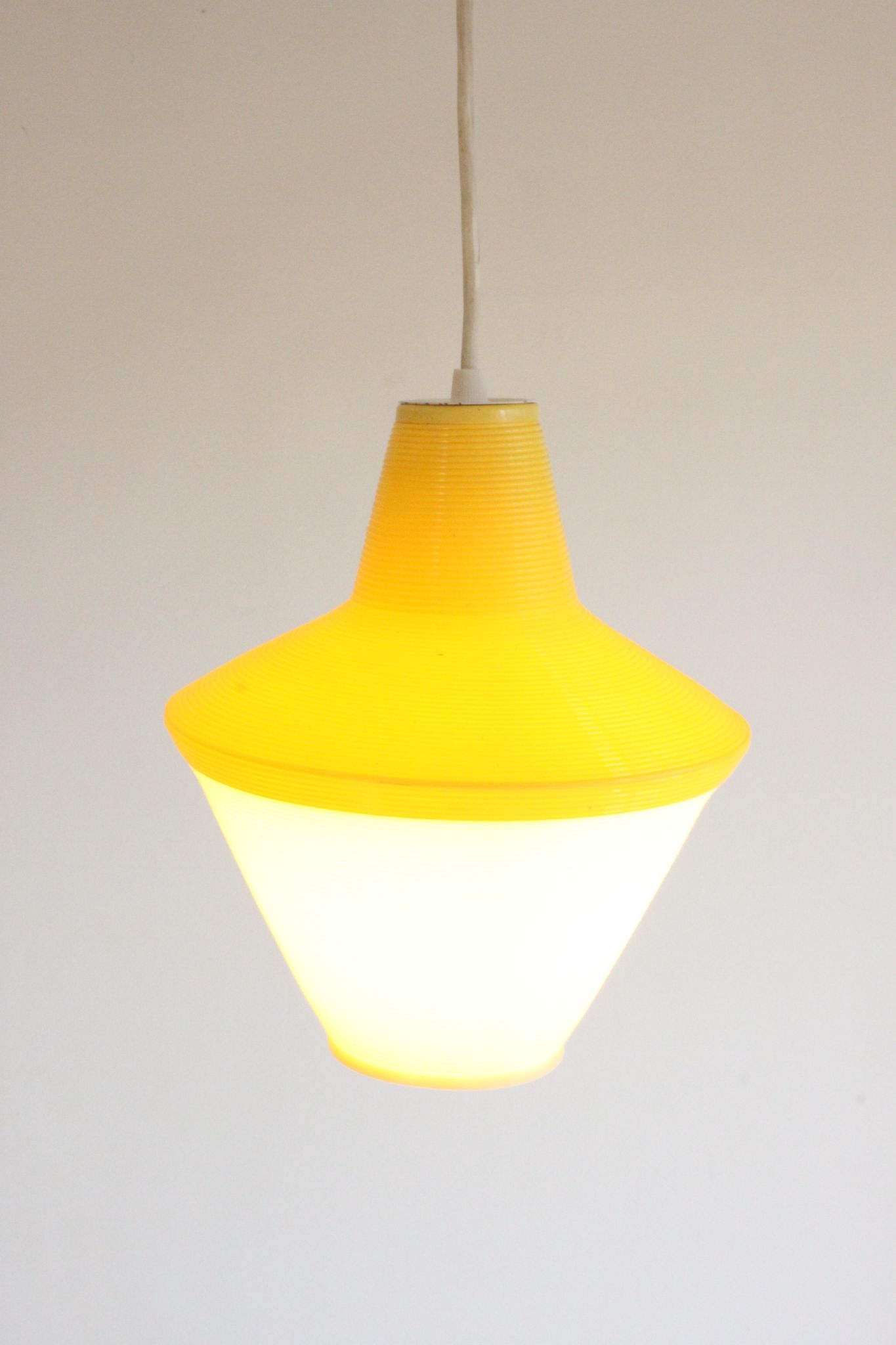 Early plastics cellulose pendant lamp by Atelier de recherche plastique and Rotaflex 1950s.