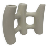 Vase brutaliste en céramique blanche