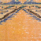 2x8 Short Classic Runner Rug, 56x234Cm