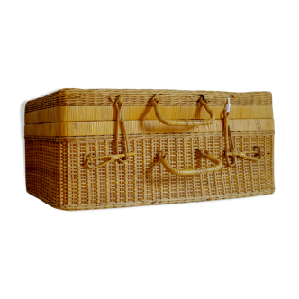 Old rattan case