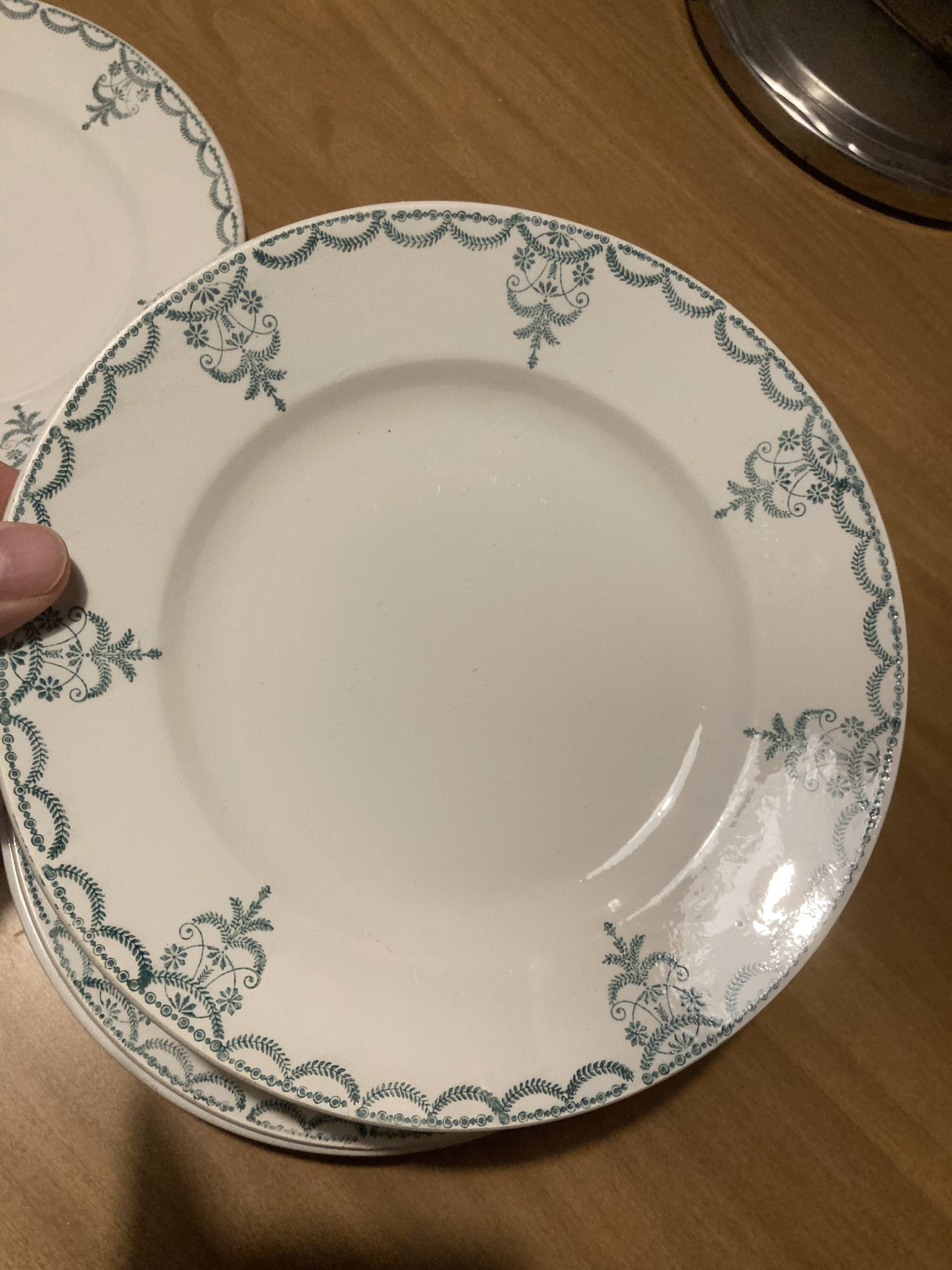 Superb 6 Moulin-des-Loups & Hamage plates