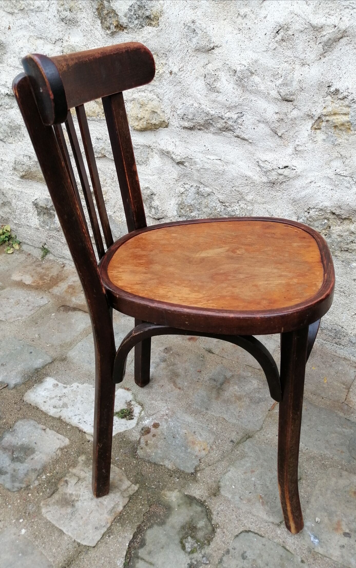 Bistro chair duo
