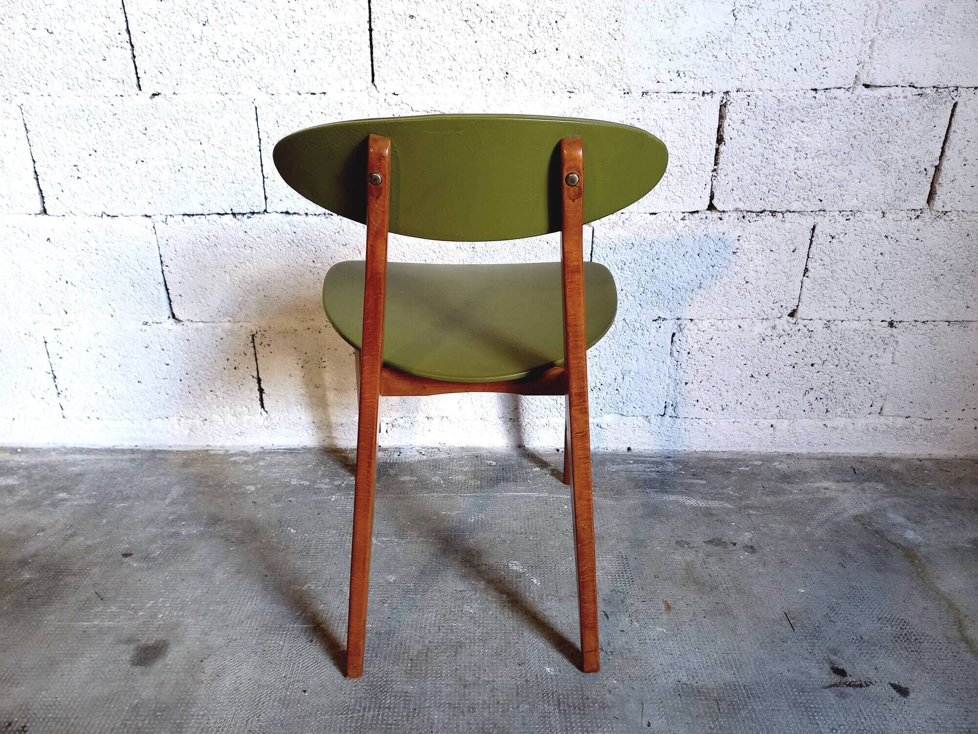 Vintage chair 50s 60s in wood and green skai