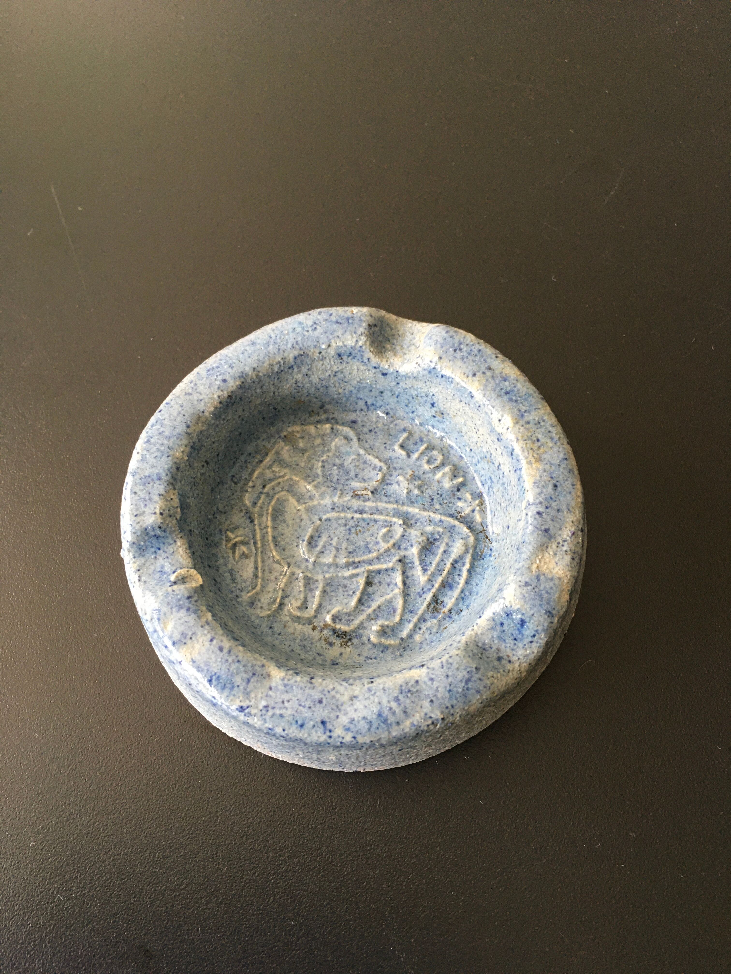 Ashtray Accolay lion