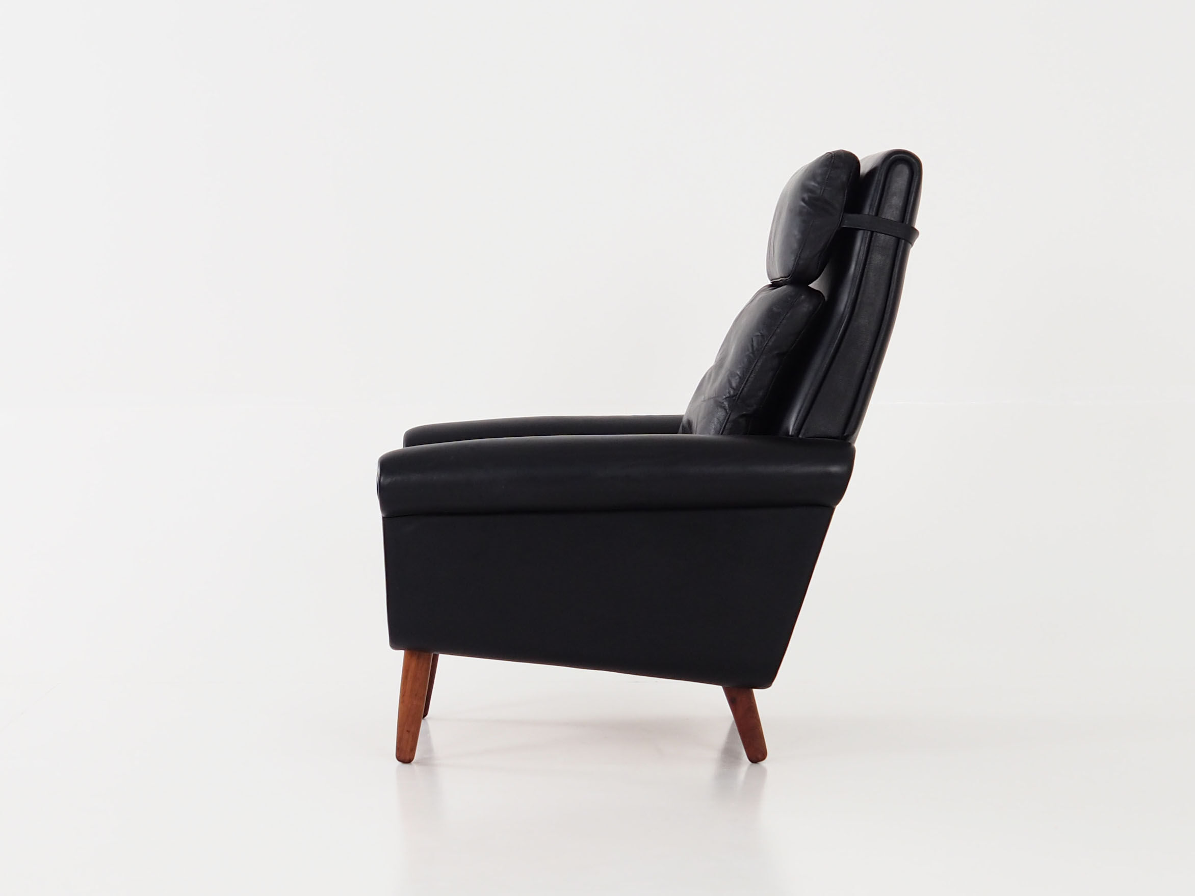 Leather armchair, 1970s design