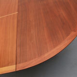 1960s extendible diningtable walnut by Lübke