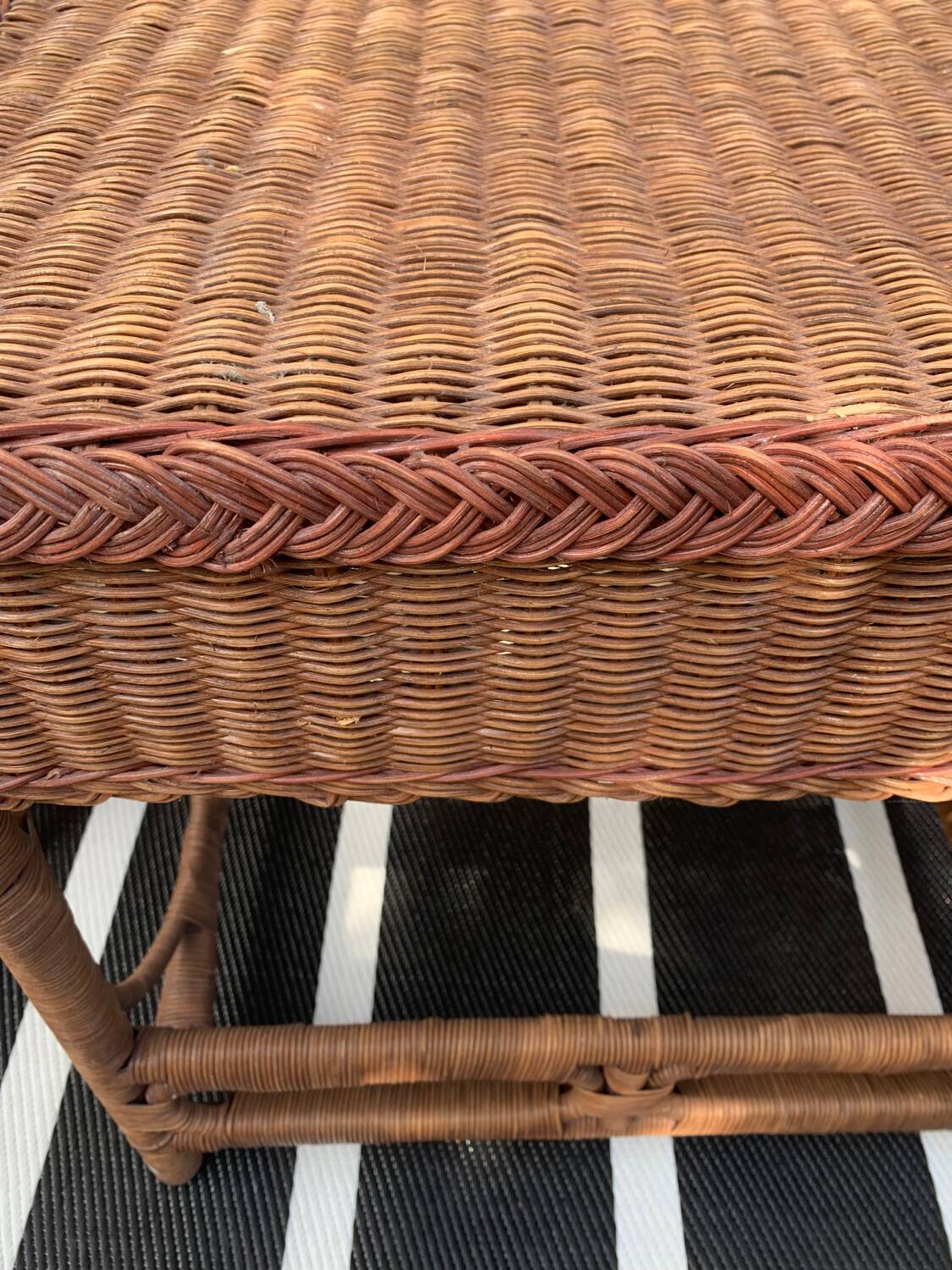 Rattan dressing table