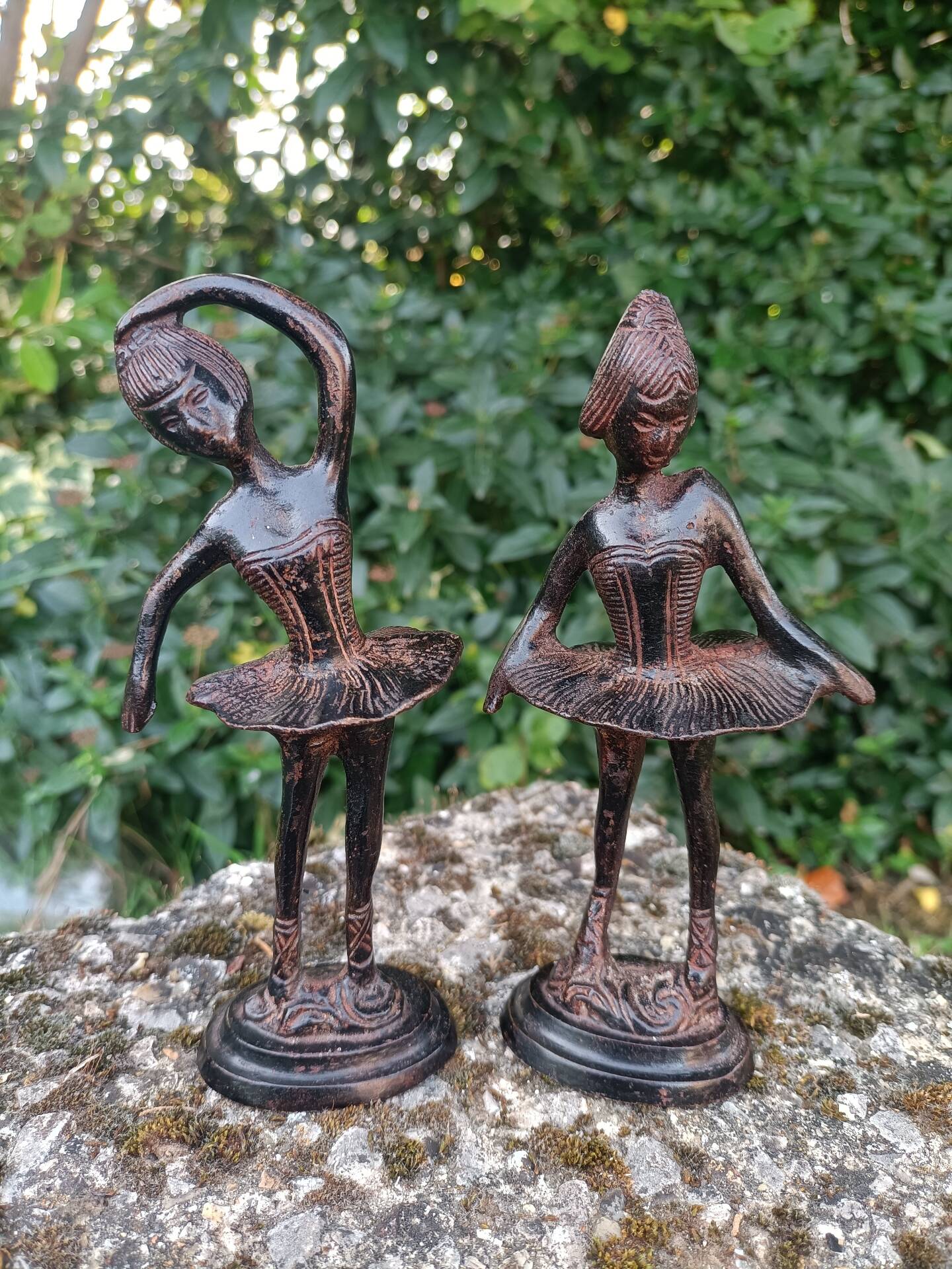 Sculptures Dancing Stars