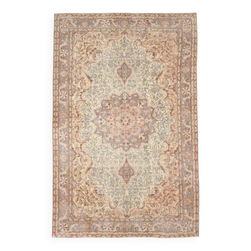 Vintage Persian Style Rug, Soft Beige Blue Medallion Handwoven Carpet