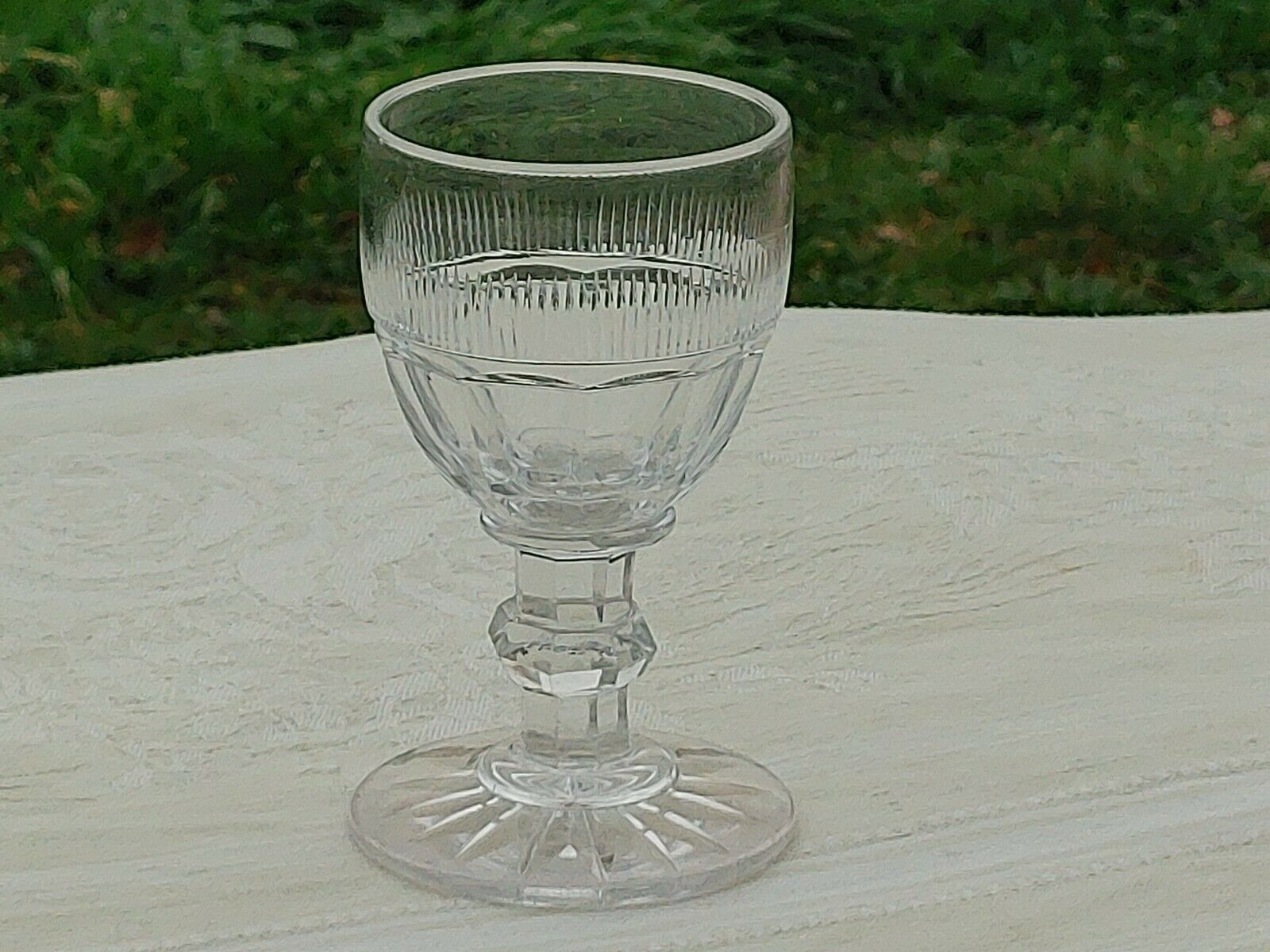 Saint Louis White wine glass or port Crystal cut Trianon circa 1840