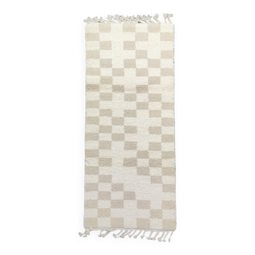 Tapis berbère à carreaux crème