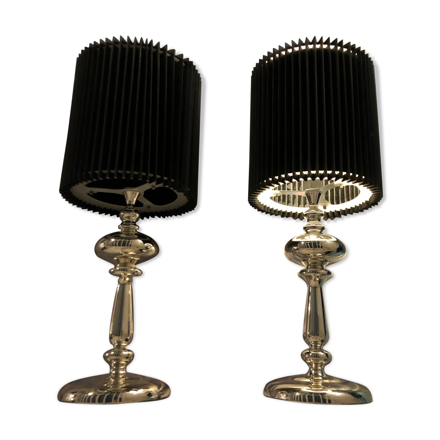 Pair of luminaires