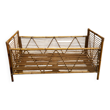 Lit enfant vintage en rotin et bambou – années 70