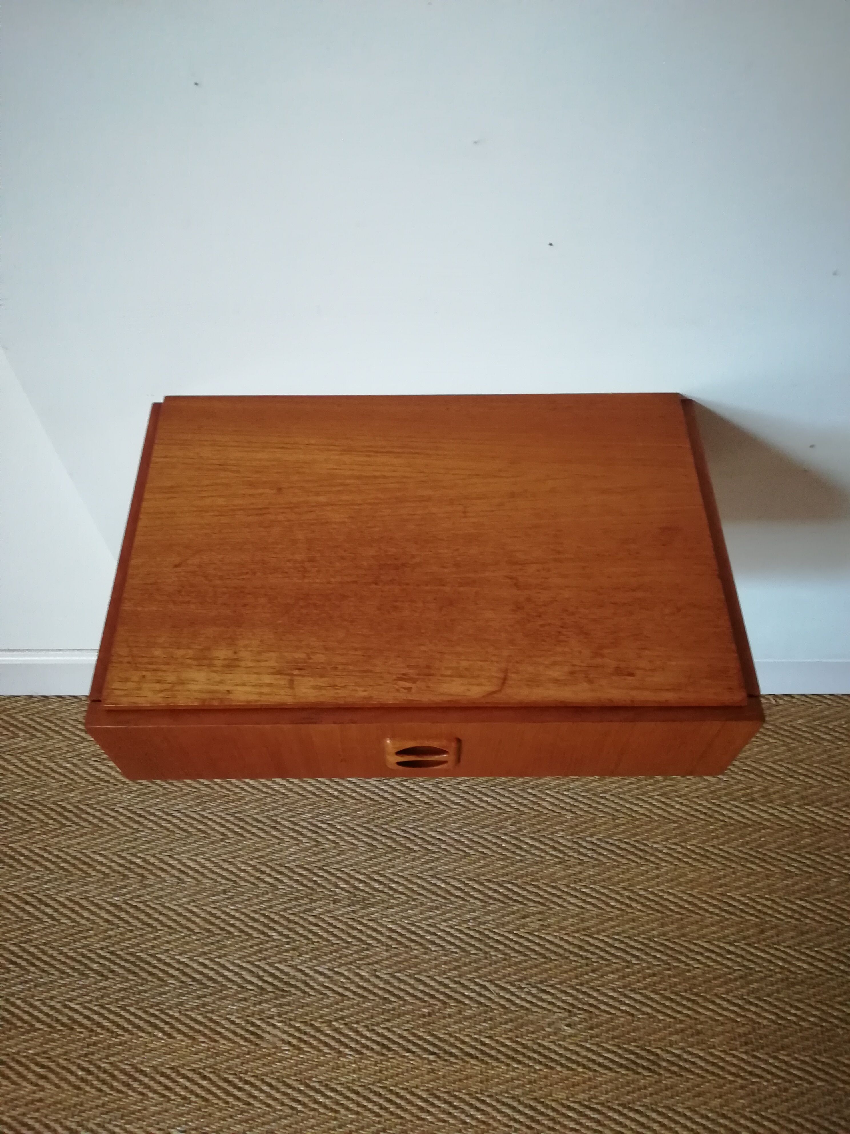 Pair of wall bedside tables