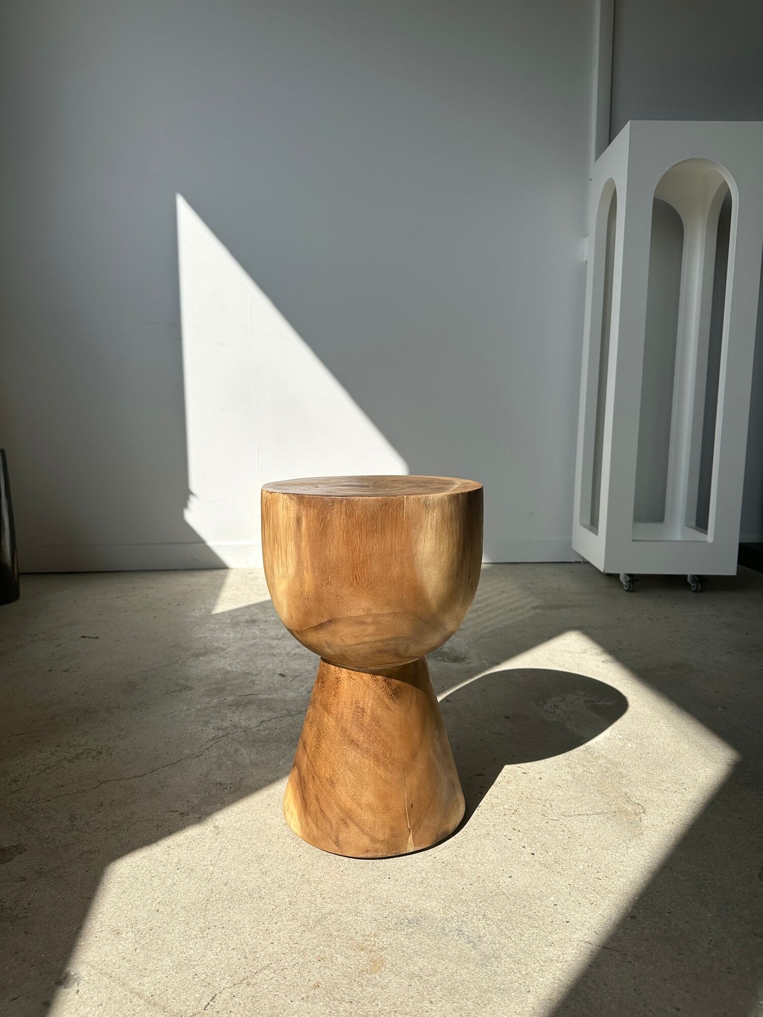 End of sofa, stool, modular furniture in monoxyl suar