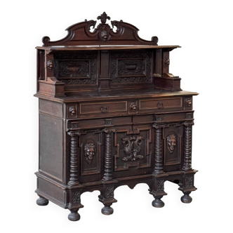 Buffet en chêne style Louis XIII