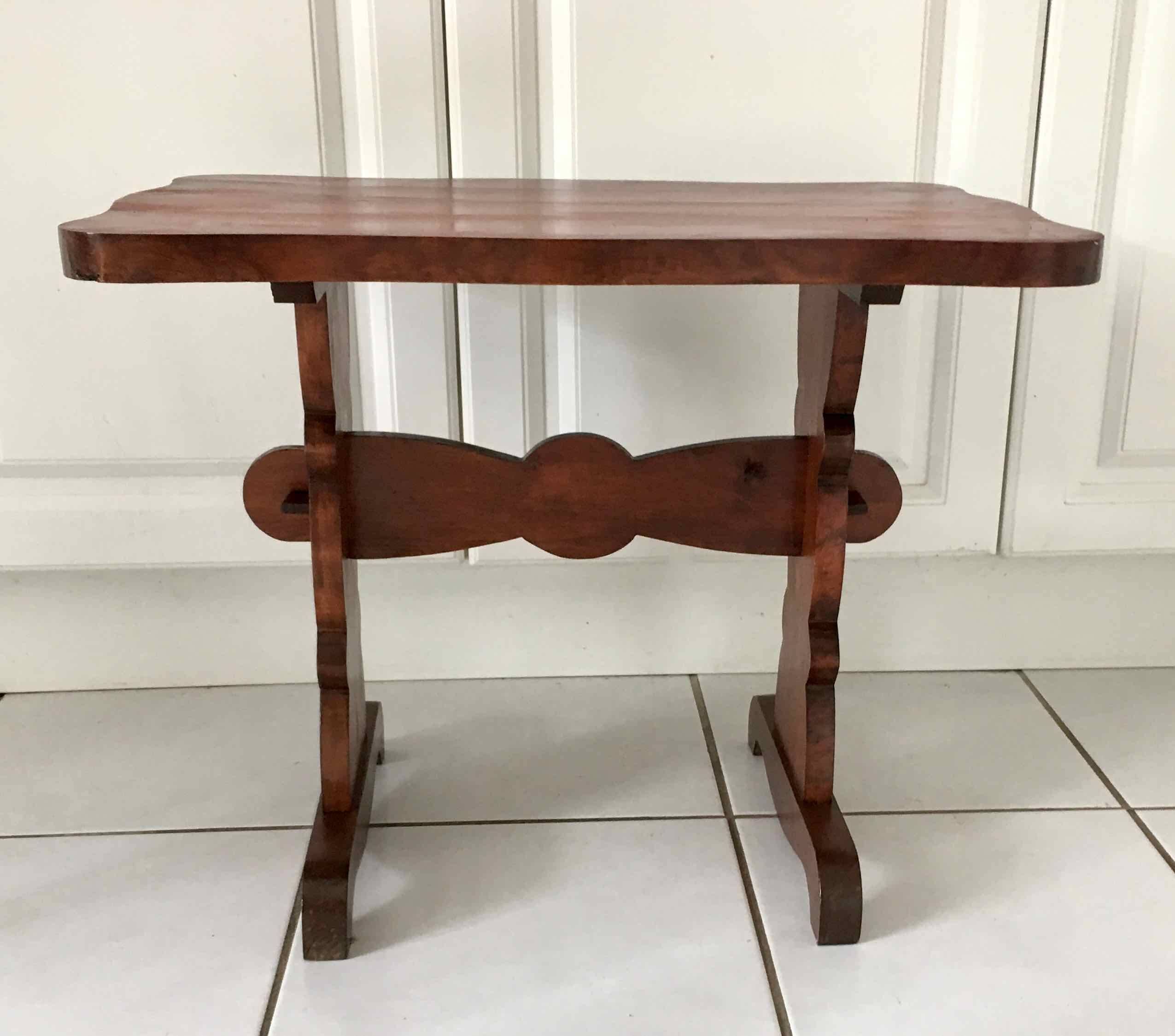 Table basse de chalet, style montagnard