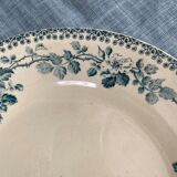 Iron earth plate, early 20th century. Model Guadaloupe by Debray