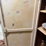 Petite armoire une porte art déco patinée